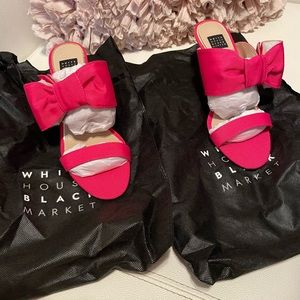 White House Black Market Kinsley Bow Heel 7.5